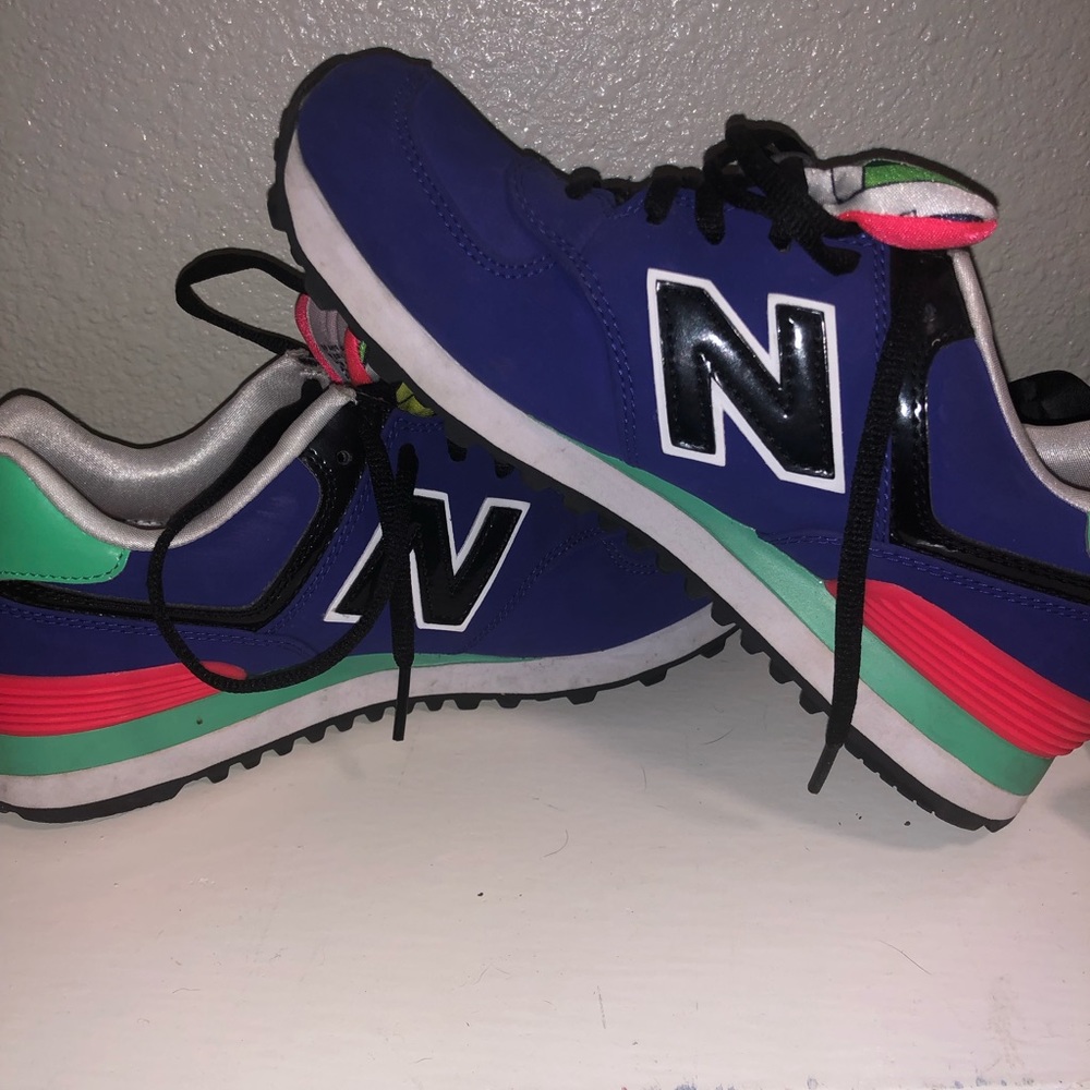 New balance shoes